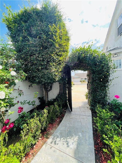 Foto principal - 6051 Modoc Rd