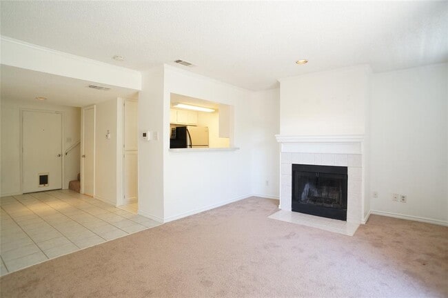Foto del edificio - 8400 Hickory St