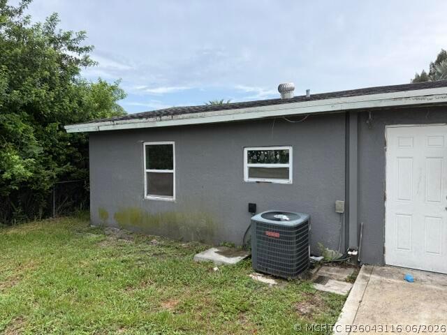 Building Photo - 1219 Highland Rd