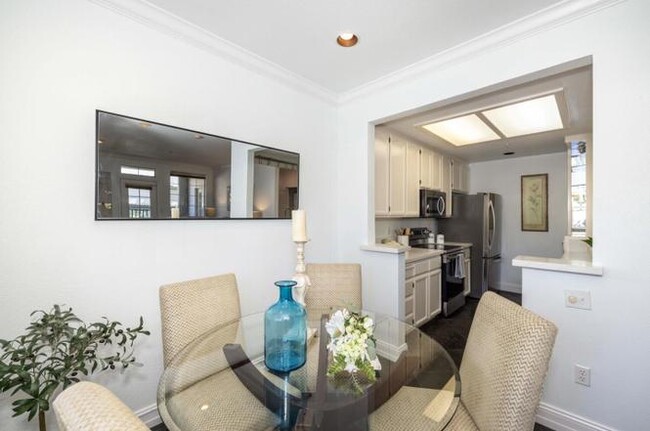 Foto del edificio - APARTMENT