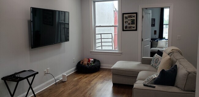 Foto del edificio - 143 Bowers St