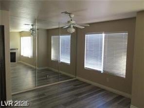 Building Photo - 350 S Durango Dr