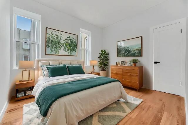 Primary Photo - 4 bedroom in ASTORIA NY 11103
