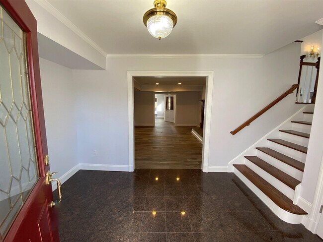 Foto del edificio - 7 Country Ridge Dr