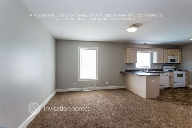 Building Photo - 5217 Milhaven Ln