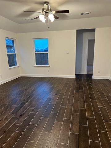 Building Photo - 605 Tartane Dr