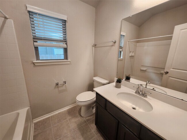 Building Photo - 20327 Rainflower Bay Ln