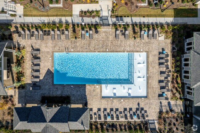 Piscina - Pringle Square