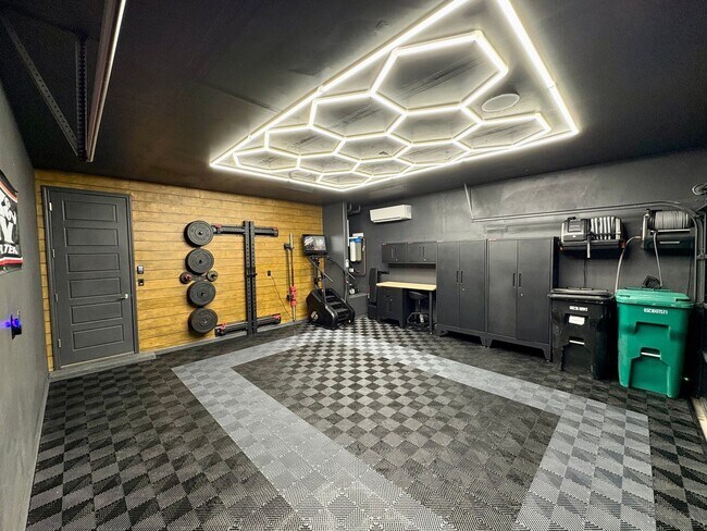 Foto del edificio - 4256 Crowned Eagle Loop NE