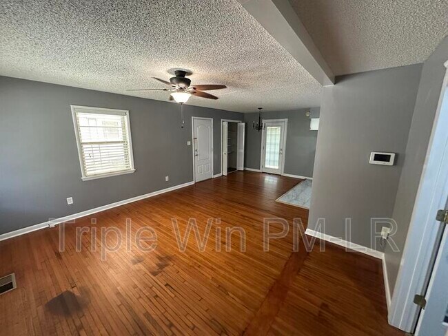 Building Photo - 11518 Chipwood Dr