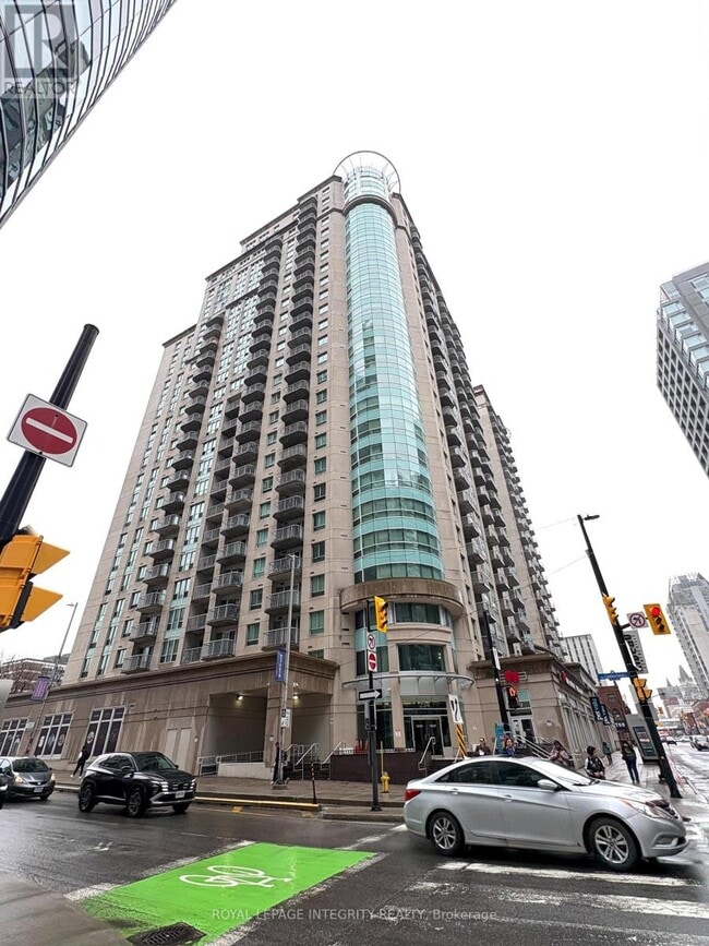 Building Photo - 234 Rideau St