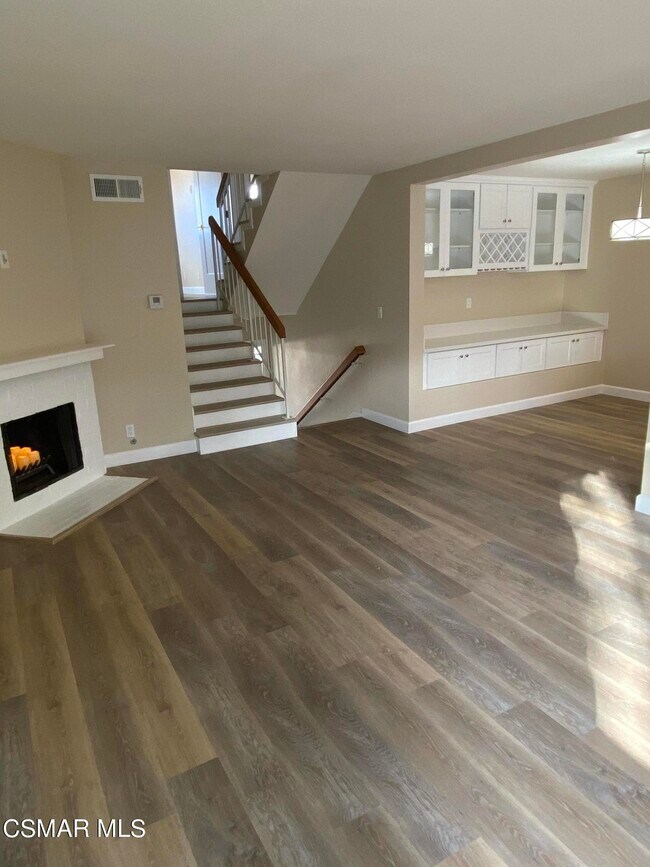 Building Photo - 1175 Ramona Dr