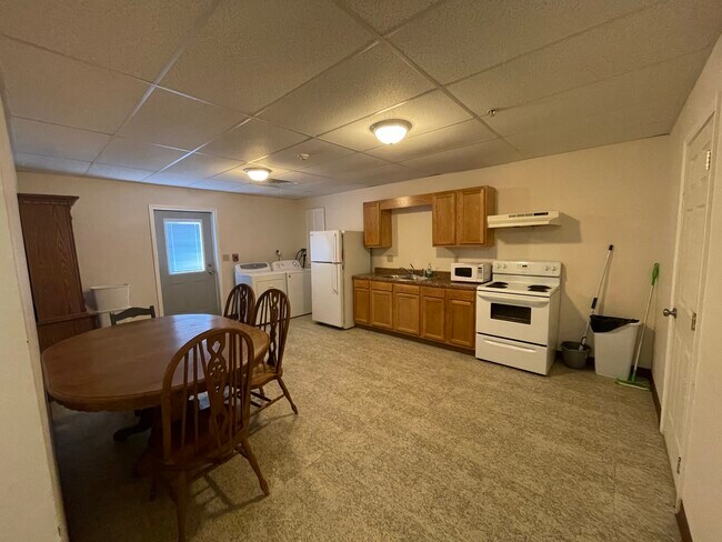 Kitchen - 701 Marshall St