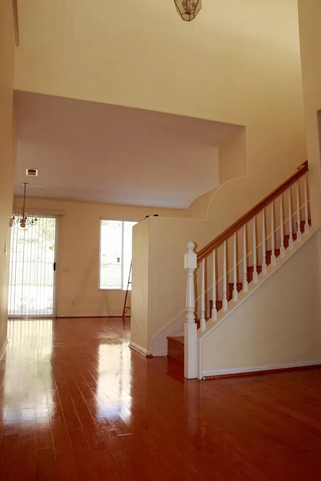 Building Photo - 11462 Creekstone Ln