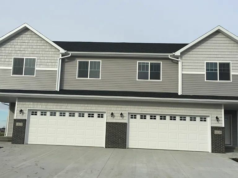 Foto principal - 1018 29th Ave W