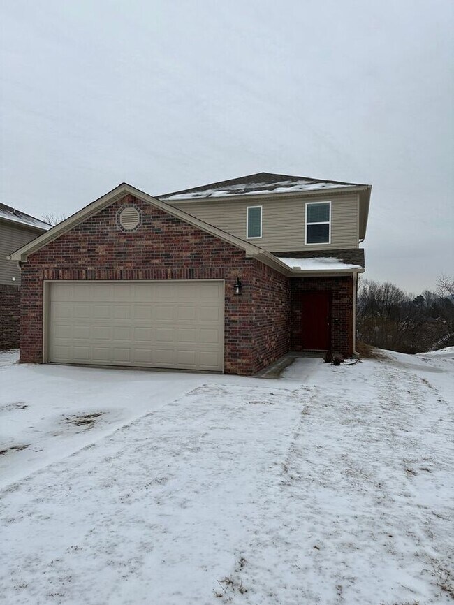 Building Photo - BRAND NEW Three Bedroom | Two and a Half B...
