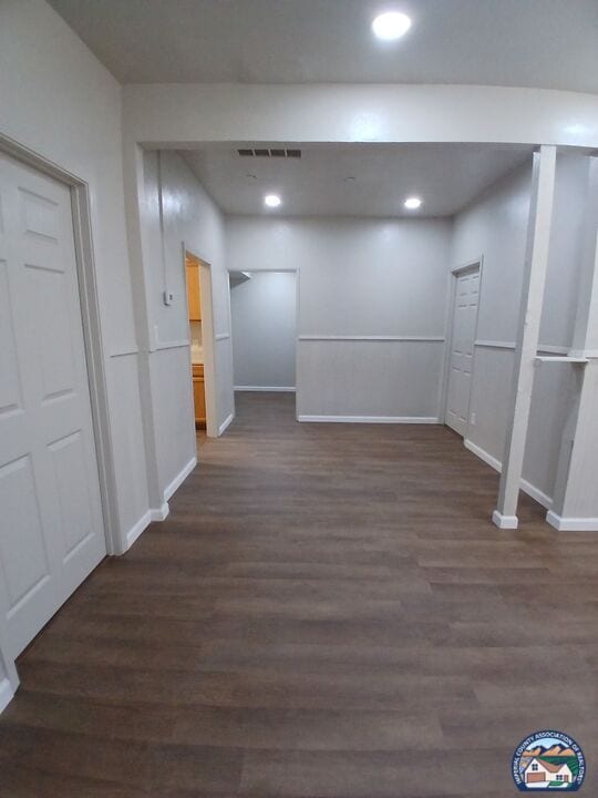 Foto del edificio - 135 N 1st St