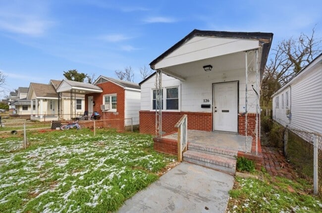 Photo - 126 Ash Avenue House