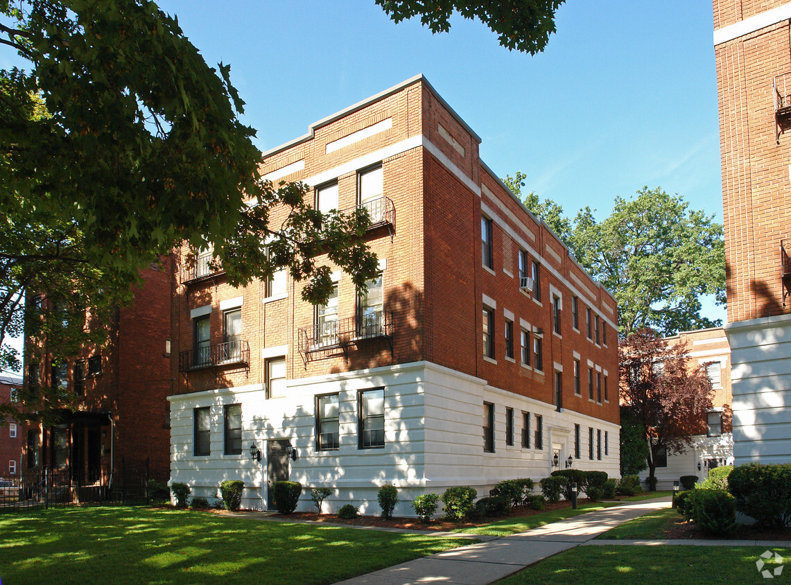 Primary Photo - 55 Imlay St