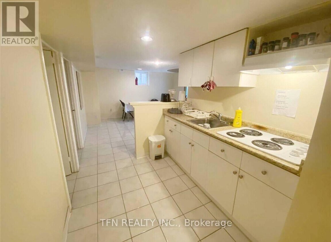 Photo principale - 82 Caines Ave