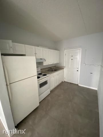 Building Photo - 2 br, 1 bath  - 608 5th St