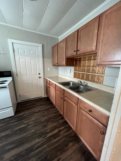 Foto del edificio - 1209 Gatewood Ave