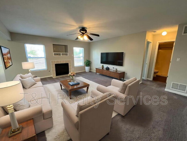 Building Photo - 1271 Constitution Dr