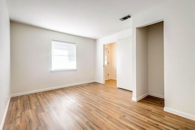 Foto del edificio - 524 N Woods St