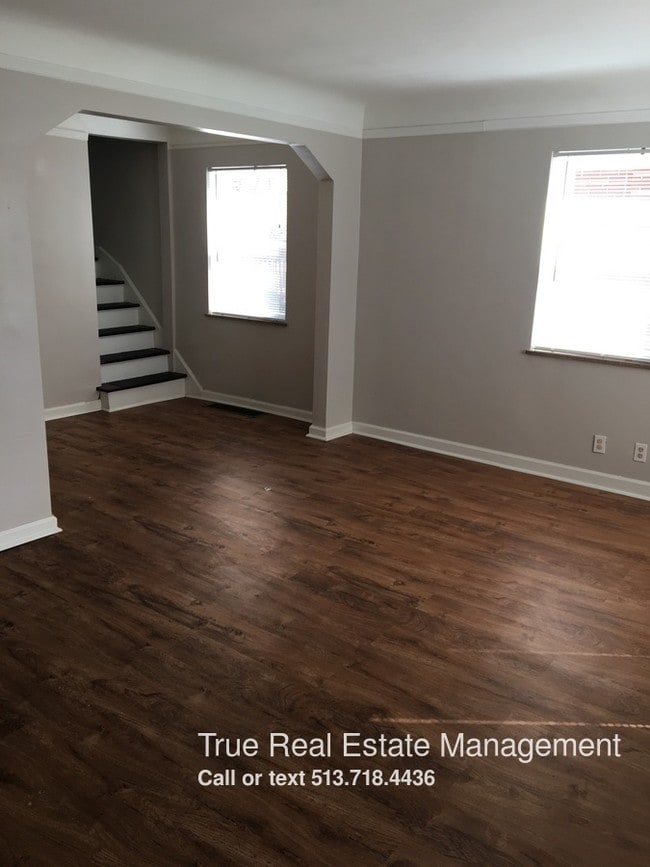 Building Photo - 2264 Rosedale Ave