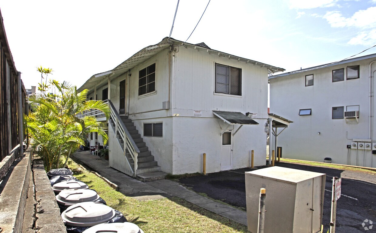 Building Photo - 1413 Emerson St