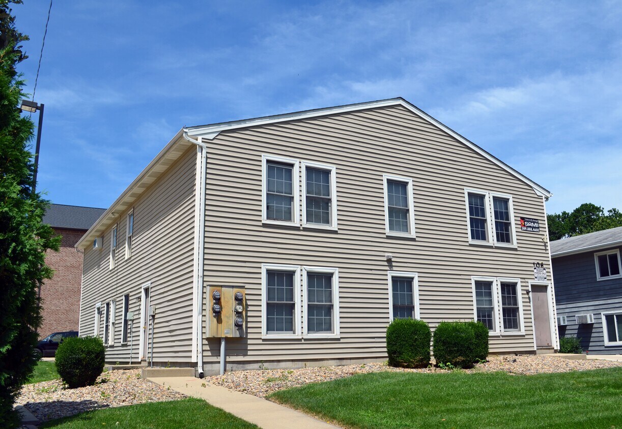 Foto principal - 106 E Locust St