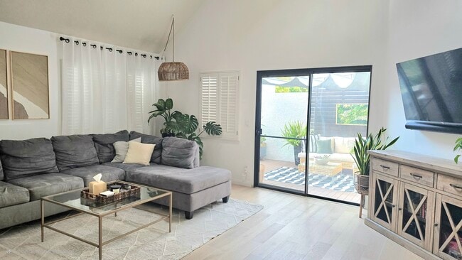 Foto del edificio - 701 Kettner Blvd