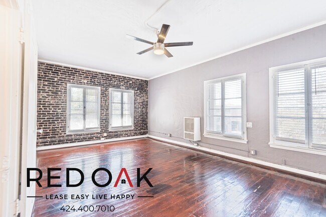Foto del edificio - 854 S Oxford Ave