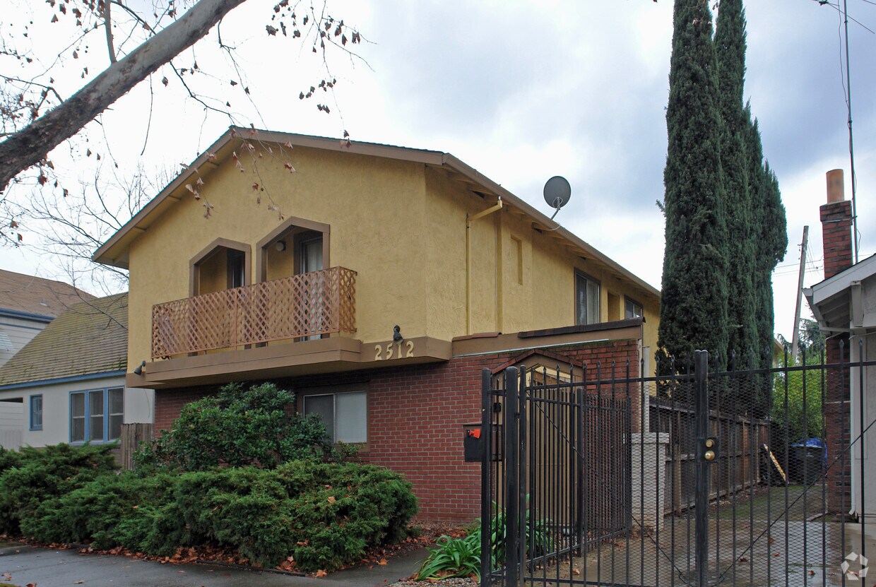 Foto del edificio - 2512 X St