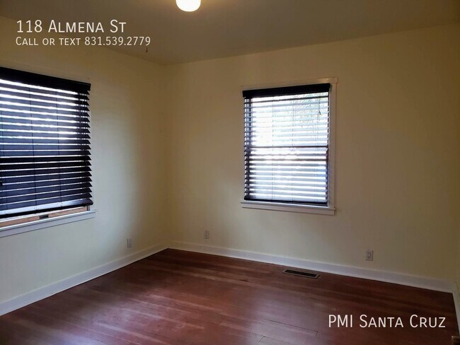 Building Photo - 118 Almena St