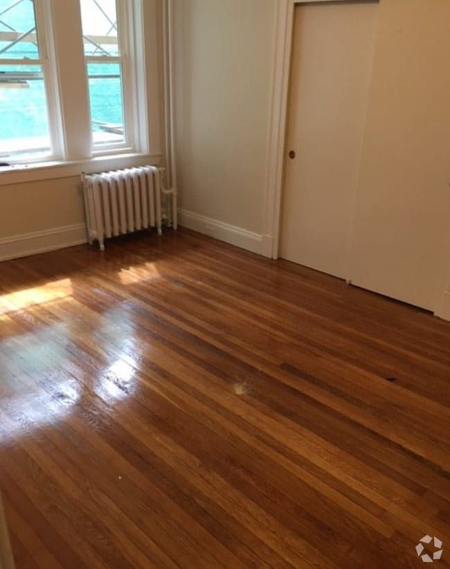 Building Photo - 1161 Boylston St