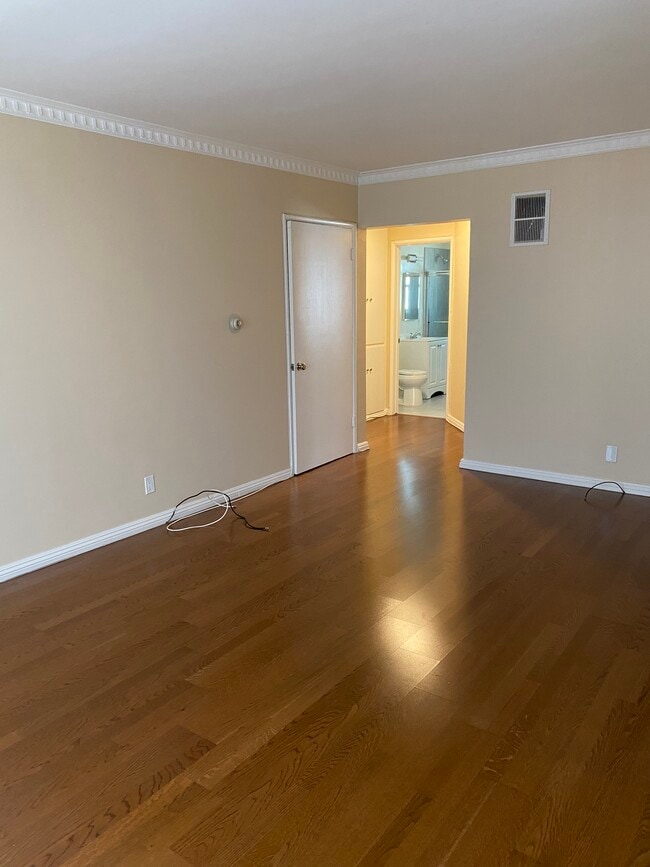 Living Room - 1643 N Formosa Ave