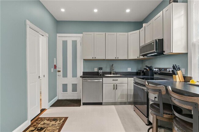 Foto del edificio - 18 Everett St