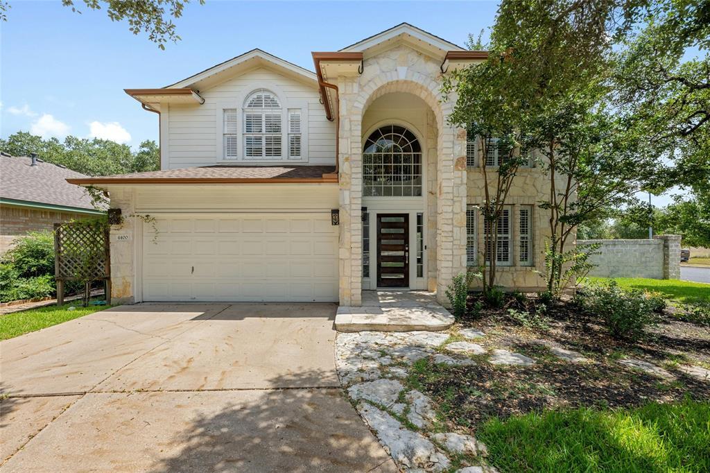 Primary Photo - 4400 Chickasaw Ct