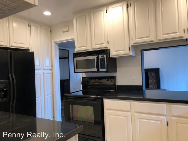 Foto del edificio - 2 br, 2 bath House - 3923 Bandini Street