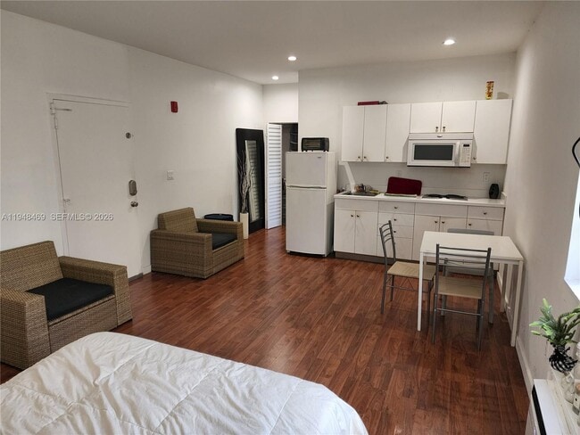 Foto del edificio - 1345 Pennsylvania Ave