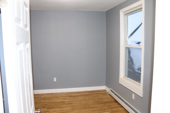 Foto del edificio - 126 Blake st. Lewiston, ME