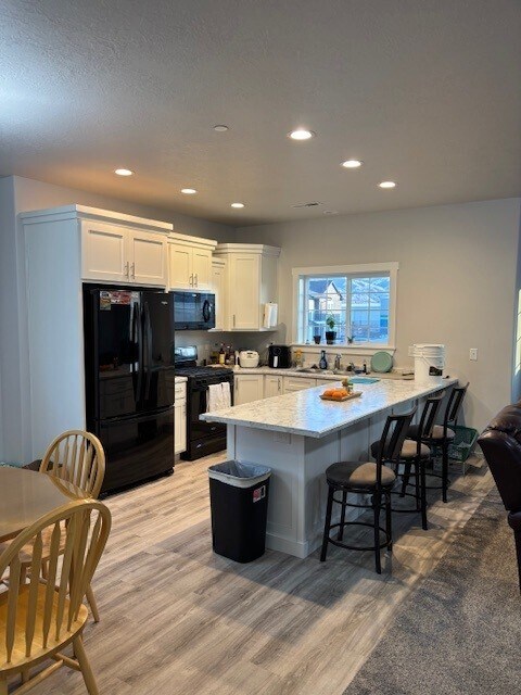 Foto del edificio - 180 W 1575 N