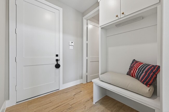 Building Photo - 7507 Faldo Dr