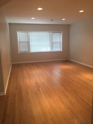 Living room 2 - 2919 W Irving Park Rd