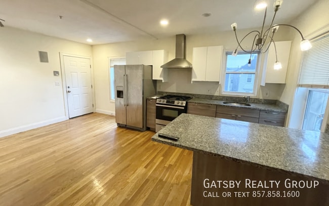 Photo - 128 Hillside St.-2R Apartment