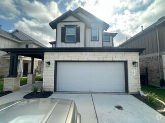 Building Photo - 765 Olinda Wy