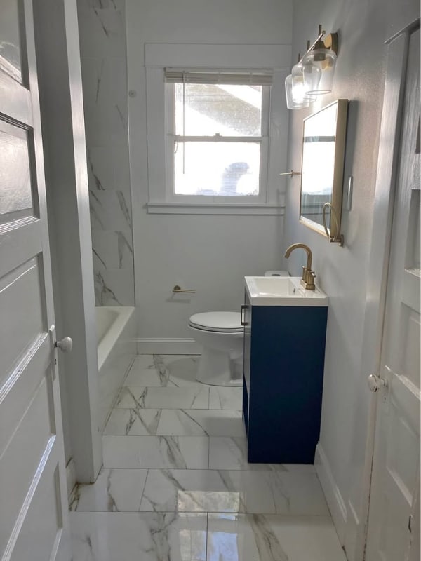 Building Photo - 842 Fairview St