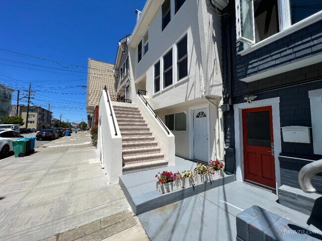 Foto del edificio - 326 21st Ave