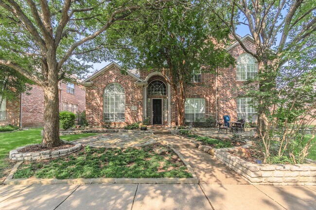 Foto del edificio - 433 Martel Ln